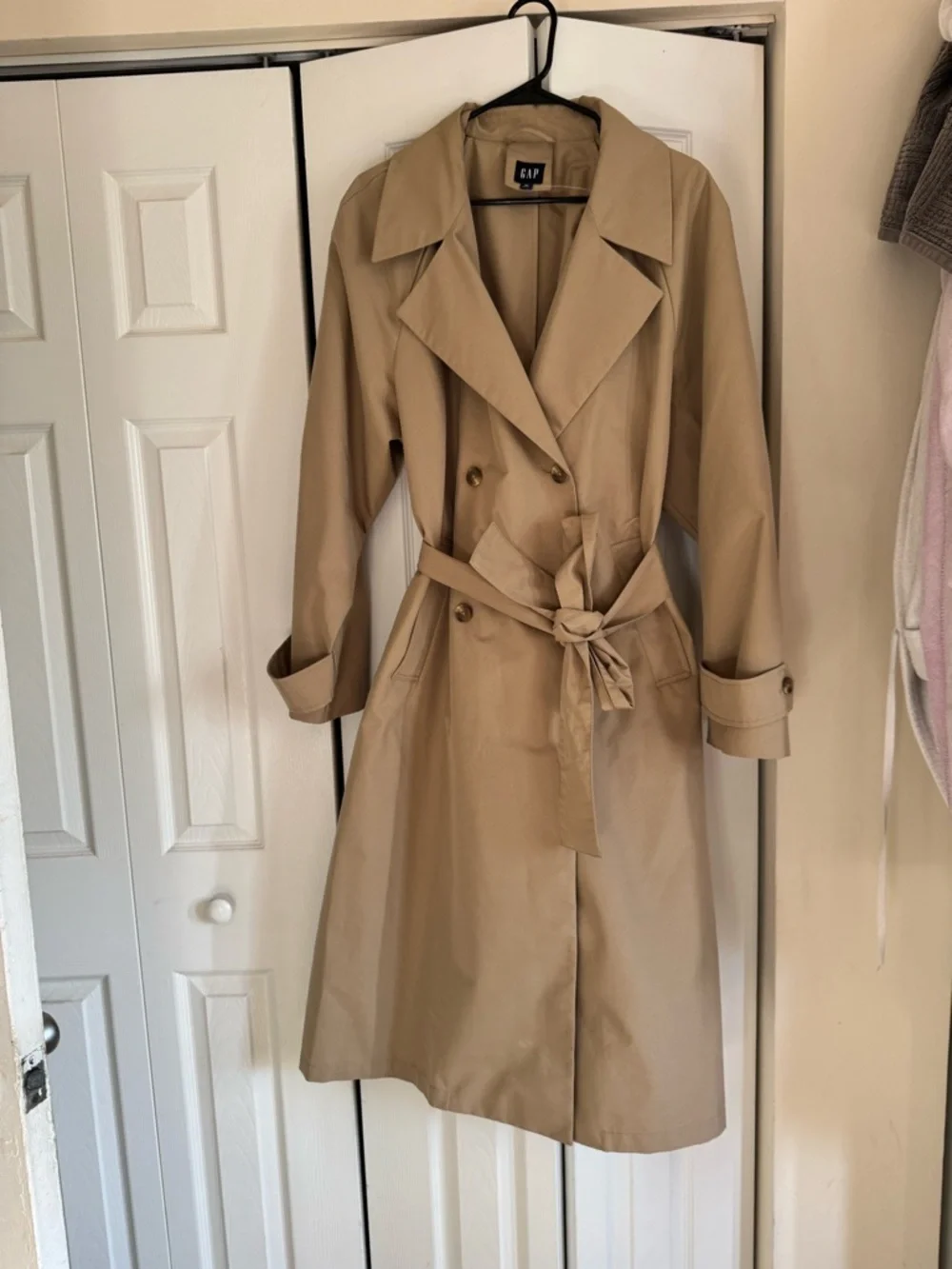 GAP Khaki Double-Breasted Trench Coat with Belt - Picture 4 of 16